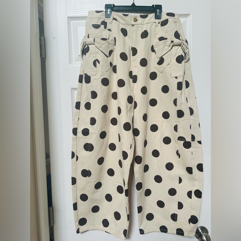 NWT Oddi 1X polka dot pants